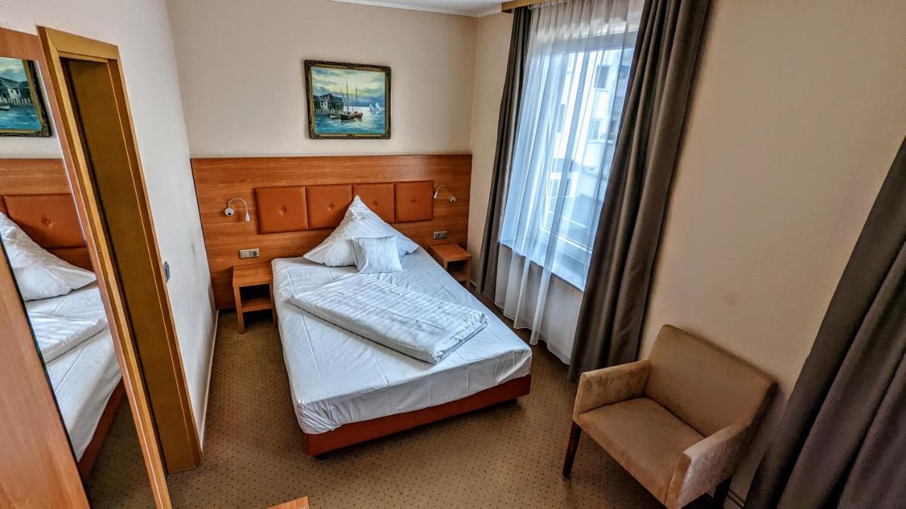Hotel Am Rathaus Kassel Eksteriør bilde
